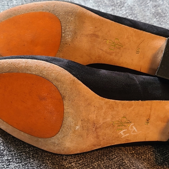 Cole Haan Black Suede Pumps,Size 9 - Picture 3 of 3